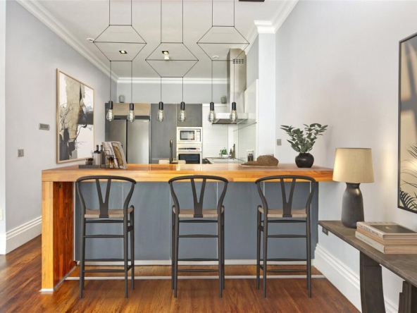 22353_CSG230691_IMG_01_0000